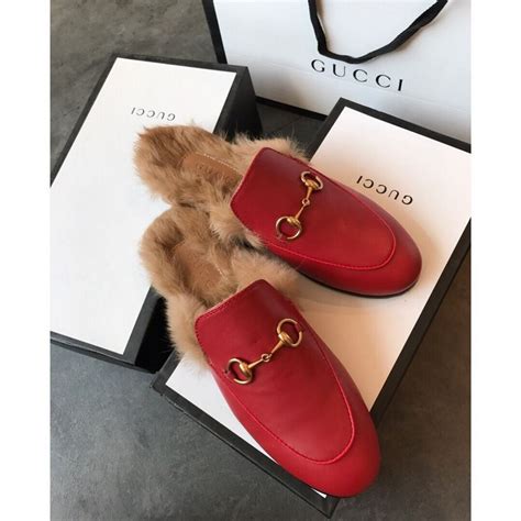 Mocassim feminino Gucci 